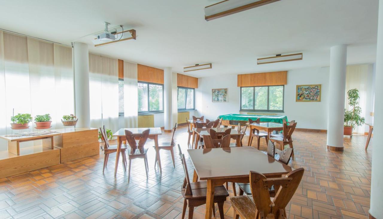 Sport & Family Hotel Bucaneve Brentonico Exterior photo