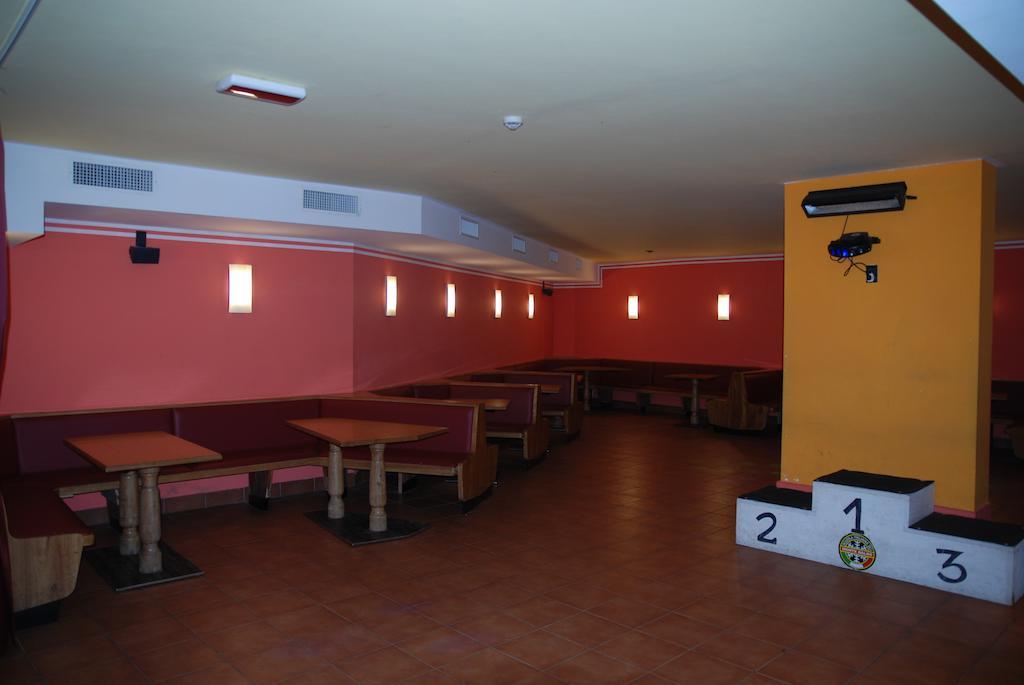 Sport & Family Hotel Bucaneve Brentonico Exterior photo